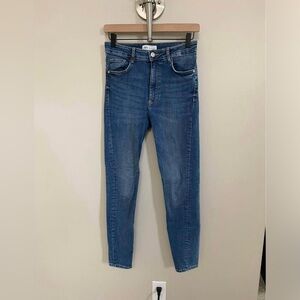 Zara Women’s Blue Skinny Jeans | Size 6 | Like New